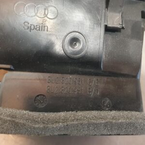 Audi Q3 8U, Dash Centre Air Vent 8U2820951C