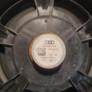 Audi Q3 [Speaker] 8U, RF Door 8R0035415A