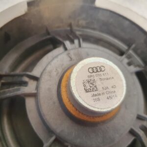 Audi Q3 [Speaker] 8U, RR Door 8R0035411