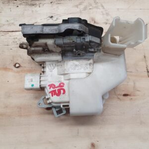 AUDI-A1-RIGHT-FRONT-DOOR-LOCK-8X-3DR-HATCH-DUAL-ROW-7-PIN-167351287512