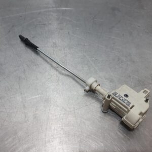 Volkswagen Golf, Fuel Door Lock Actuator 1K6810773, Gen 5, 2004–2009