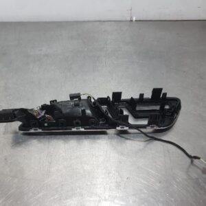 Mercedes B Class Door Handle W246, RF Inner Door Handle A2467600