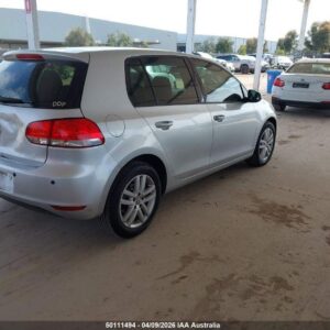 VOLKSWAGEN-GOLF-RIGHT-TAILLIGHT-BUMPER-REFLECTOR-GEN-6-HATCH-5K0945106G-168689933937