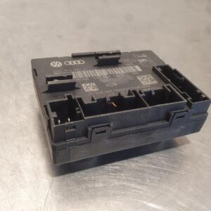 Audi Q3 8U, LF Door ECU 8X0959792K