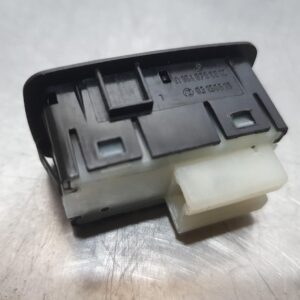 Mercedes Gl Class, LH 3RD Row Seat Switch A1648706810, X164 2006–2012