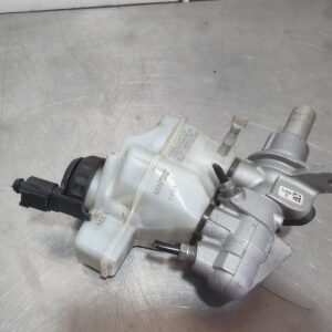 Audi Q3 Master Cylinder 8U, 7N2611301B