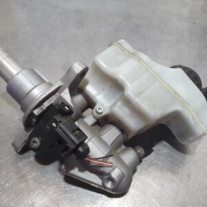 Audi Q3 Master Cylinder 8U, 7N2611301B